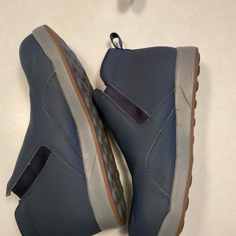 27 Reebok Composite Shoes - Picture 7 of 8